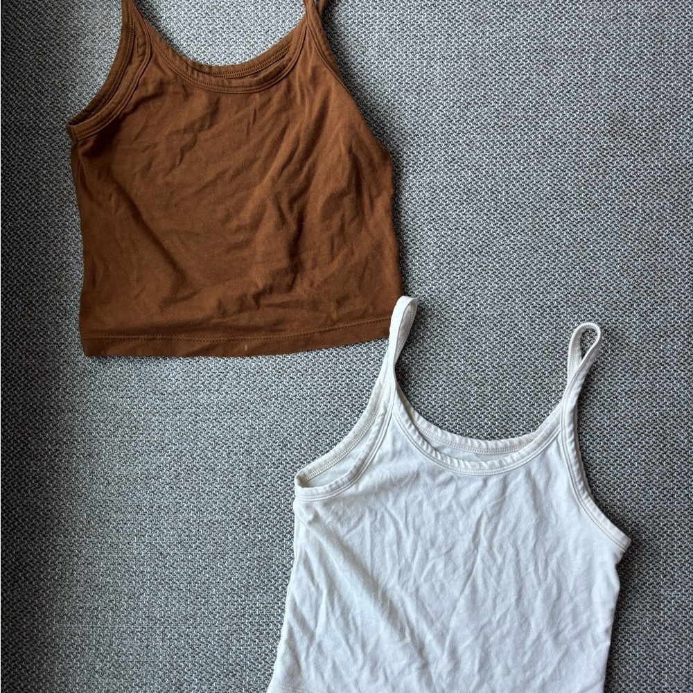 Set of 2 ARQ tank tops